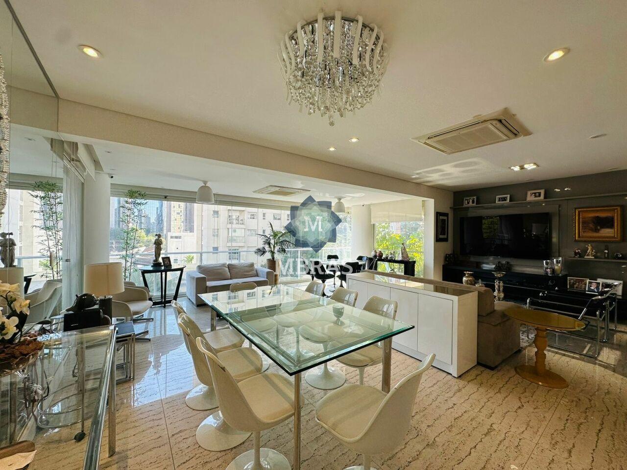 Apartamento mobiliado, pronto para morar no Itaim