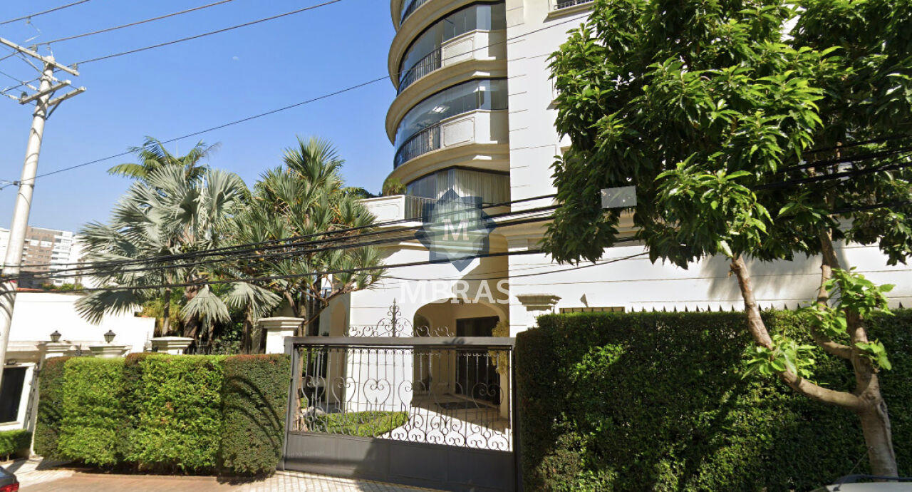 Apartamento em Edifício Neoclássico no Paraiso, próximo ao Ibirapuera