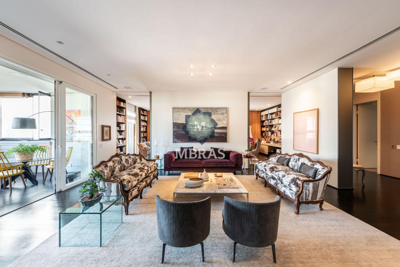 Charmoso Apartamento a venda no Jardim Europa