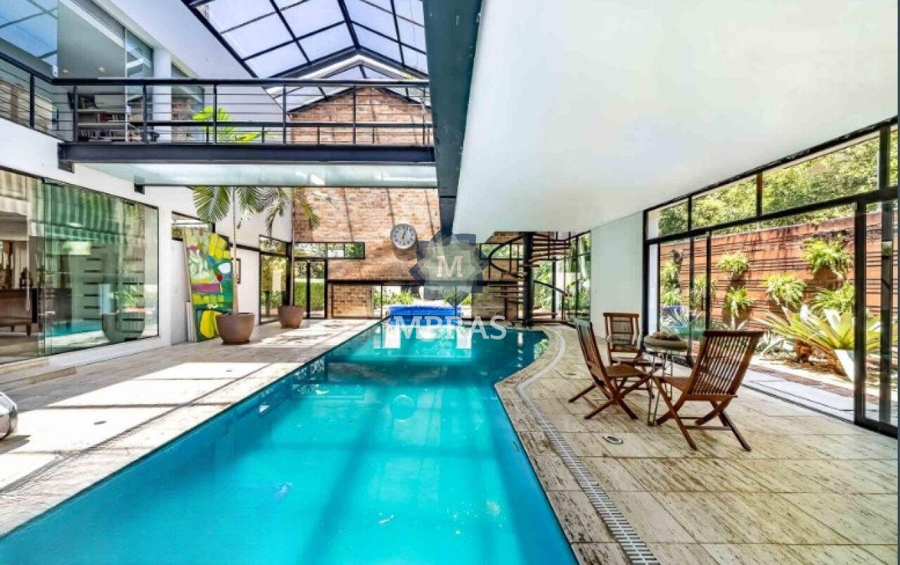 Residência Exclusiva com mais de 1.000 m² de Terreno