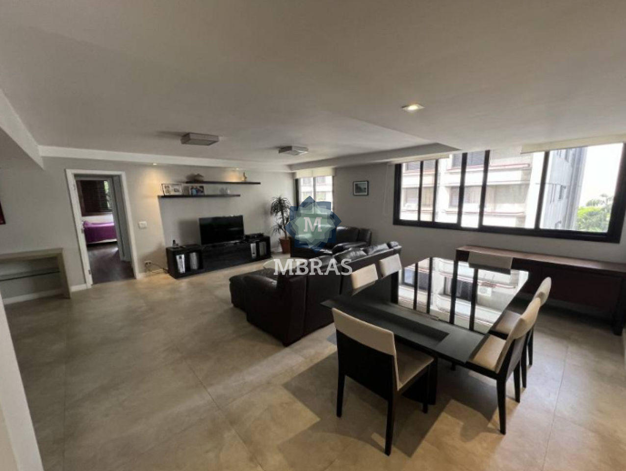 Excelente Apartamento Próximo ao Clube Pinheiros | 144 m2