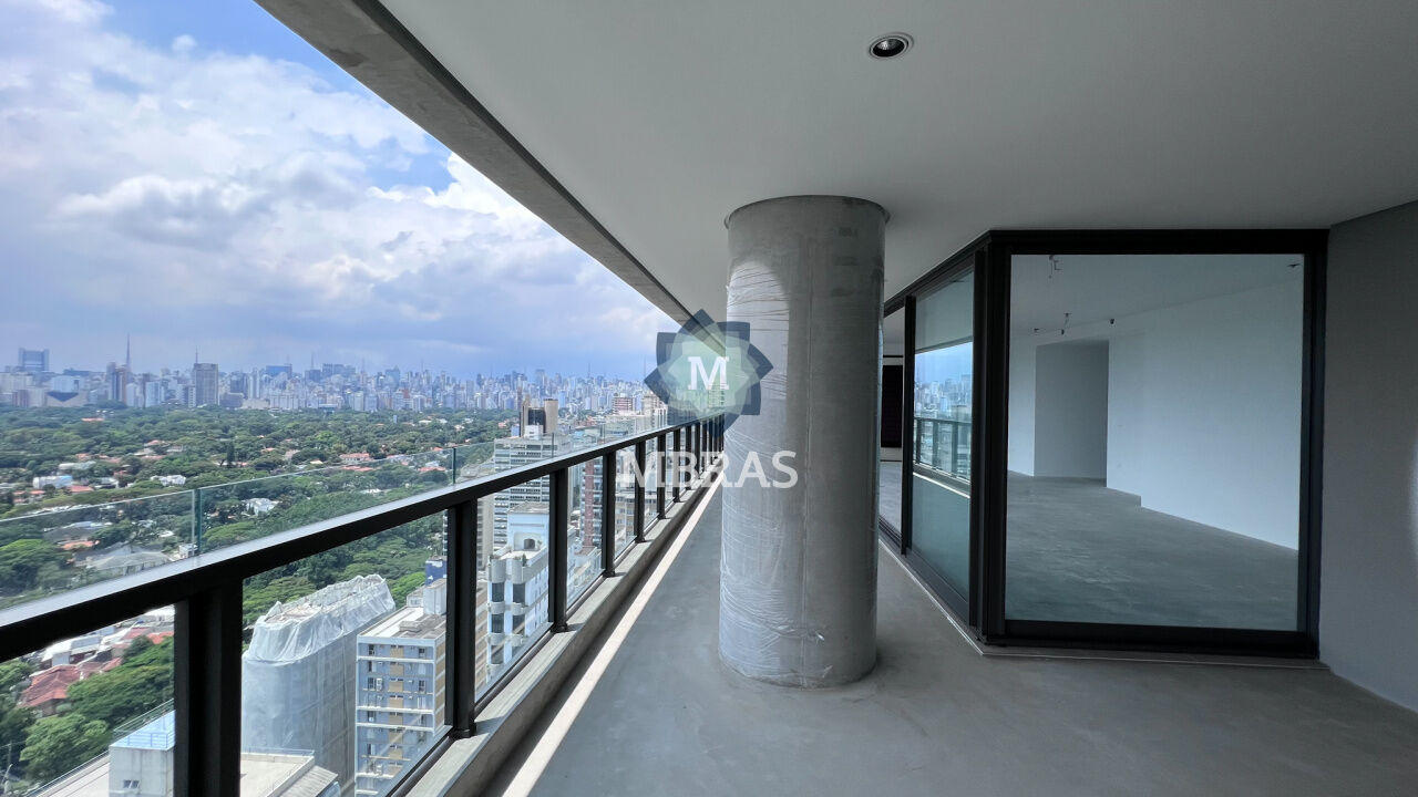 Apartamento no Edifício Fasano Itaim Andar Alto