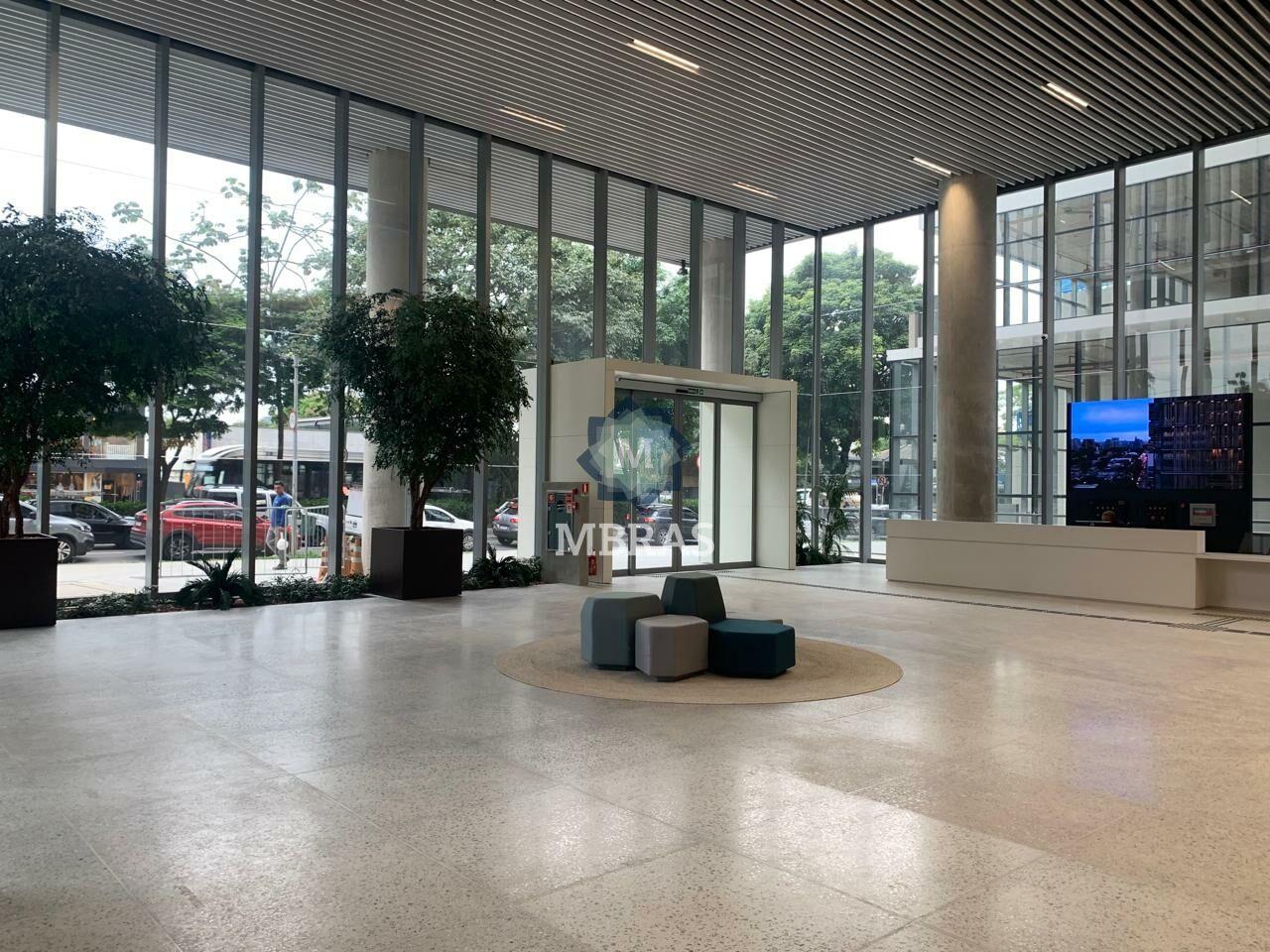 LANÇAMENTO COMERCIAL NA AVENIDA REBOUÇAS