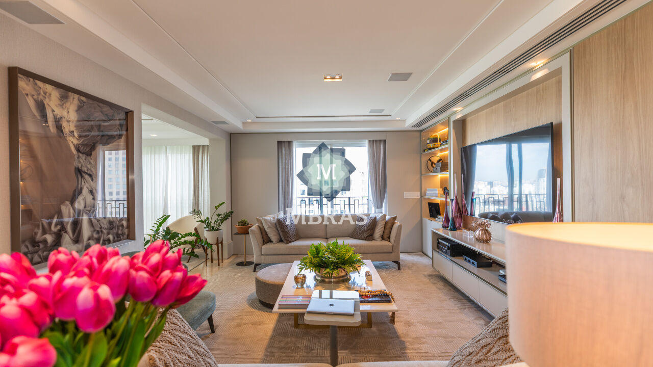 Vista Deslumbrante no Parque Cidade Jardim |236m² de Sofisticação