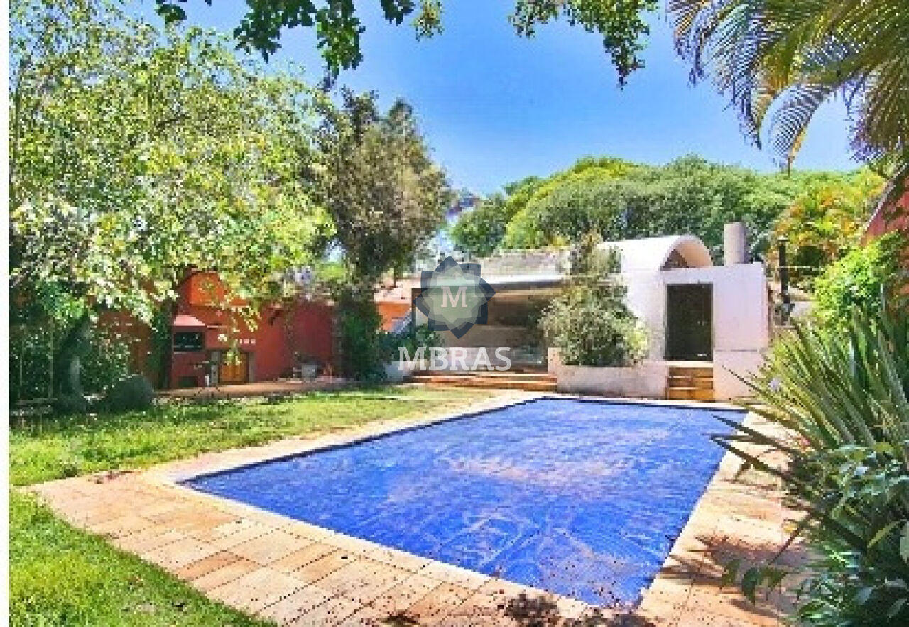 Casa Exclusiva em Localização Privilegiada no Alto de Pinheiros