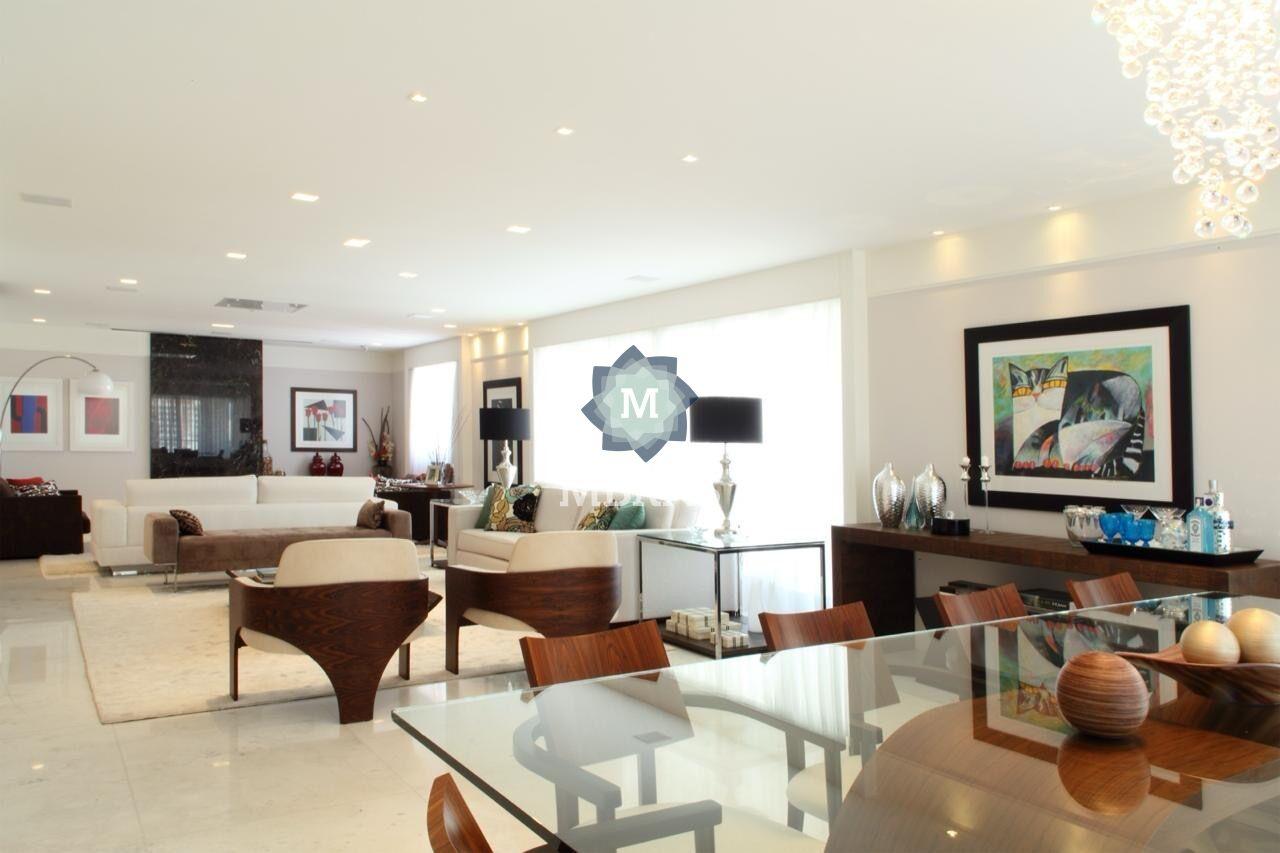 Imperdível: Apartamento de Luxo no Coração do Campo Belo