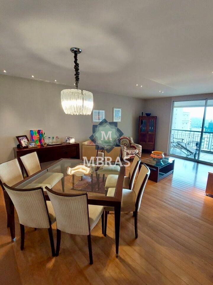 Exclusividade nas Alturas: Apartamento em Andar Alto no Brooklin,
