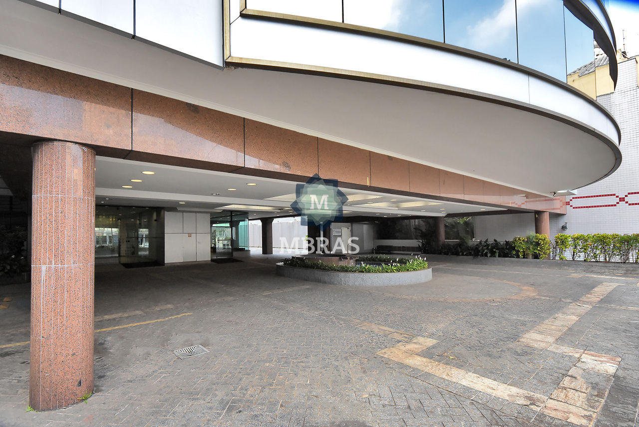 Excelente edifício monousuário próximo a estação da Luz