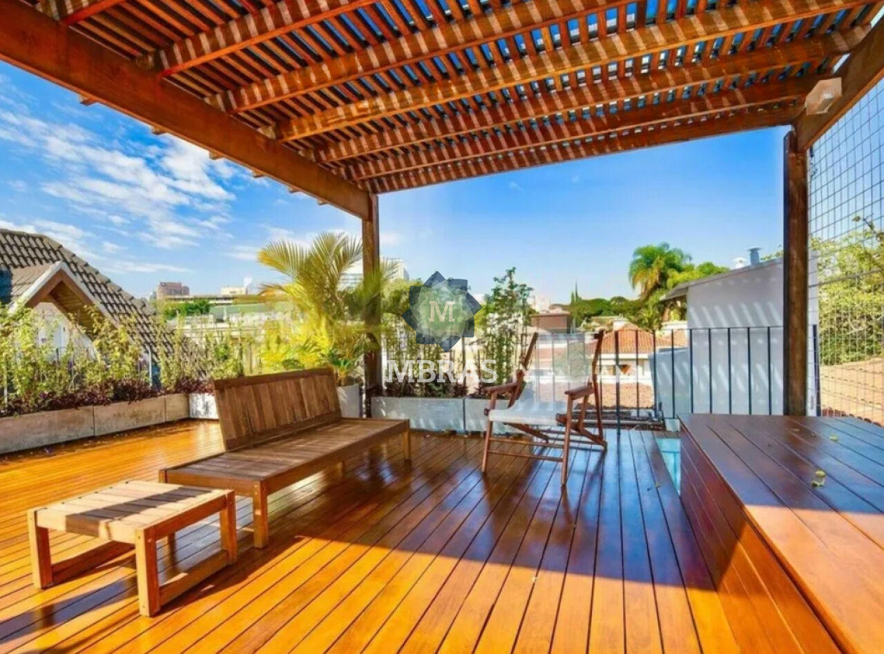 Maravilhosa Casa Reformada no Jardim Luzitania
