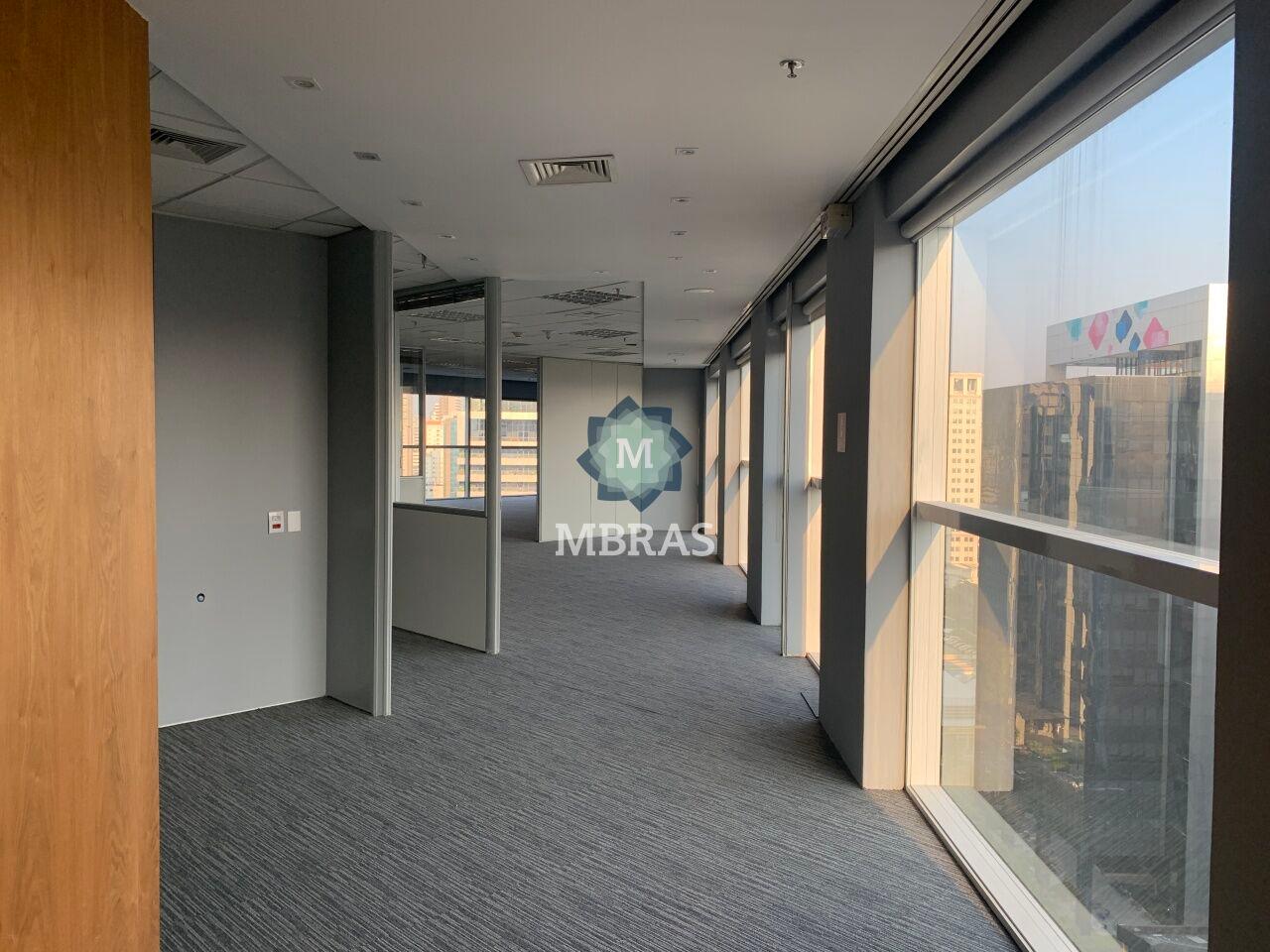 Conjunto comercial no melhor da Vila Olímpia
