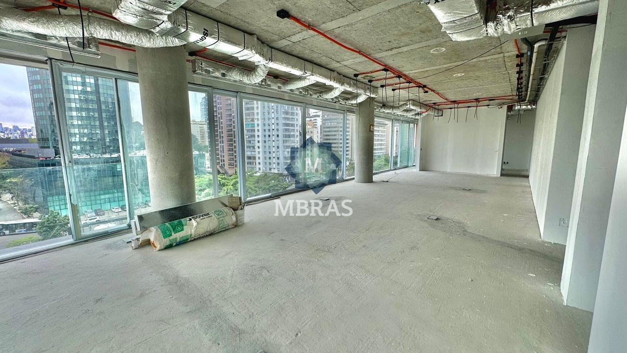 Apartamento no Ed. Arthur Ramos pelo Studio MK27 - 356 m2 - 3 suítes - 4 vagas
