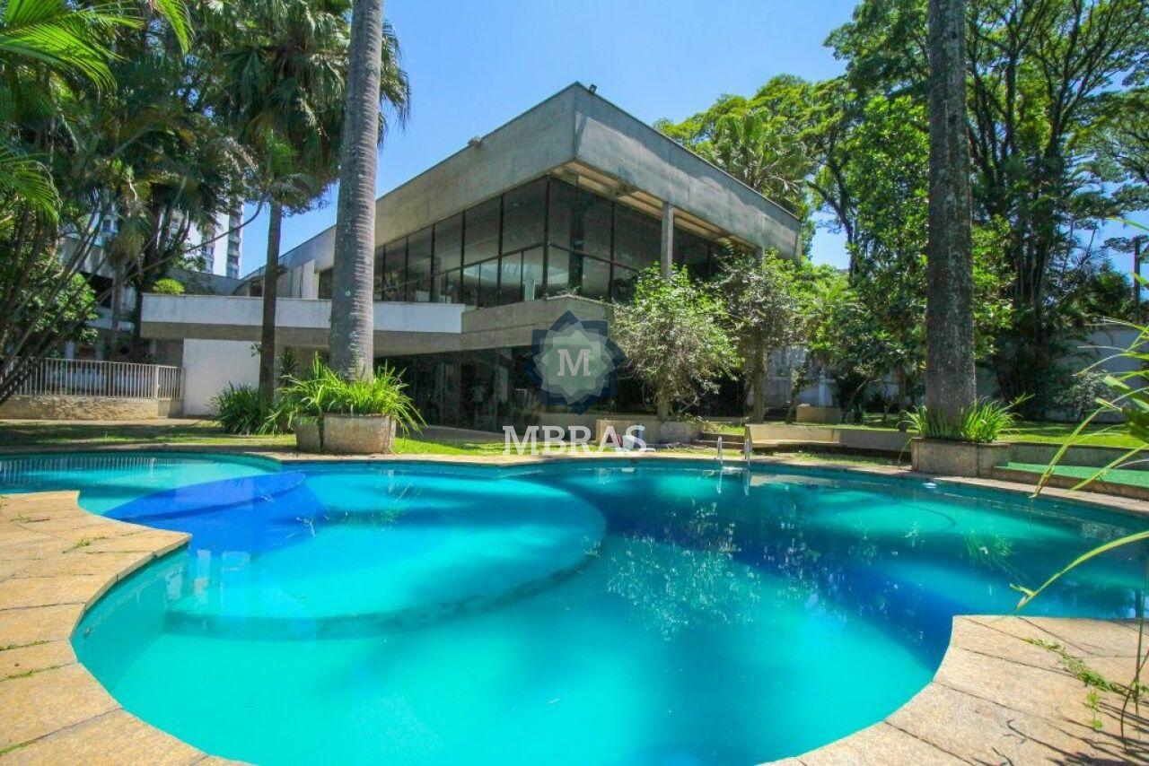 Casa exuberante no Alto da Boa Vista