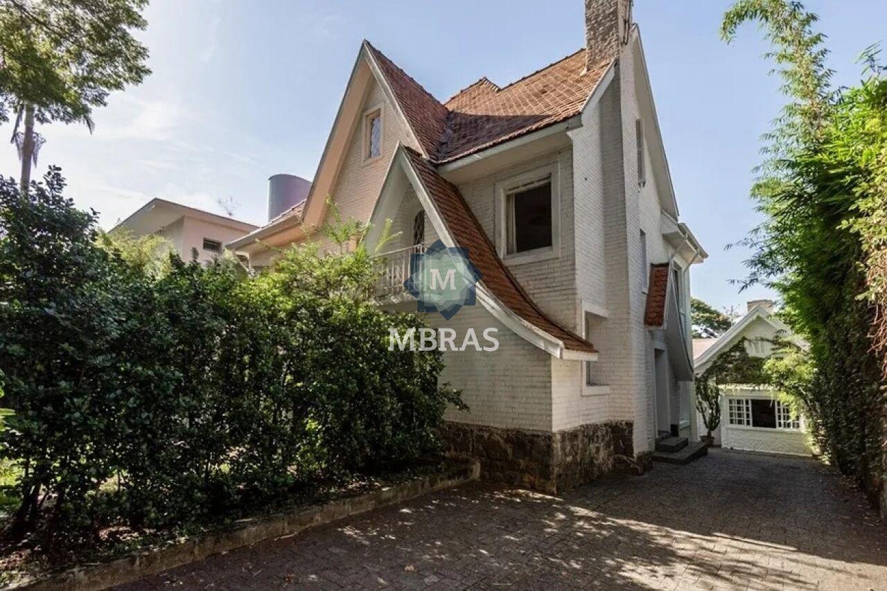 Casa charmosa no Jardim América