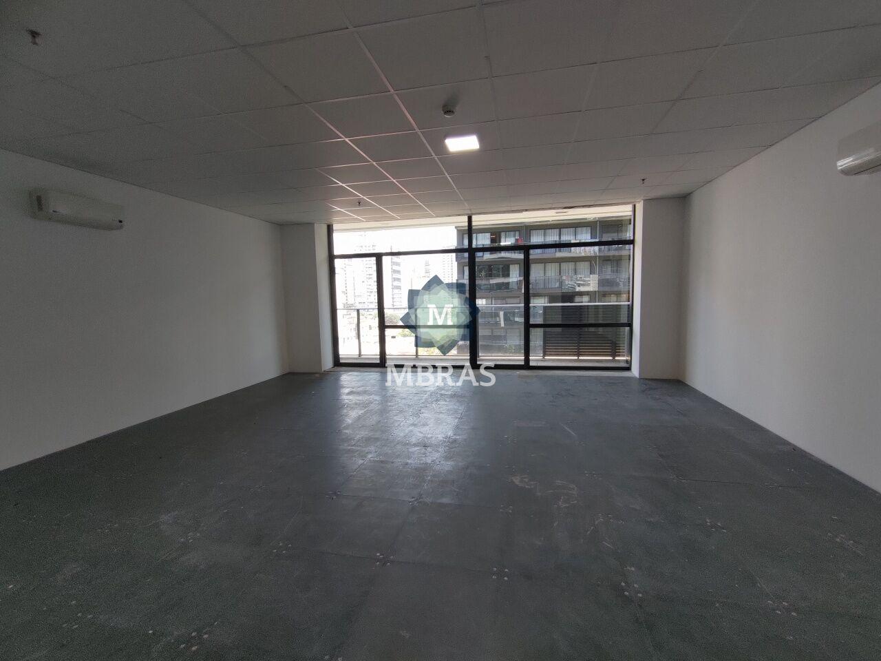 Sala comercial compacta na Faria Lima