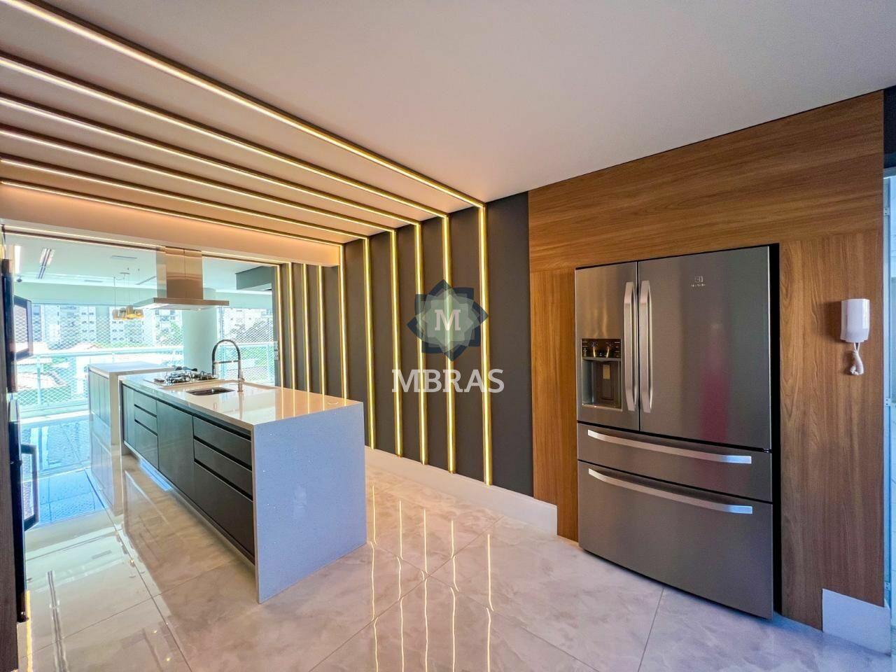 Espaço e Conforto: Apartamento à Venda com 300m², 4 Quartos e 4 Vagas de Garagem