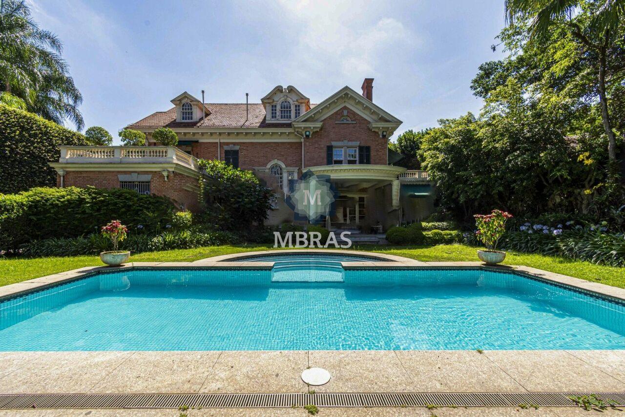 Terreno de 1.541 m² com Casa Estilo Colonial Americano no Jardim América