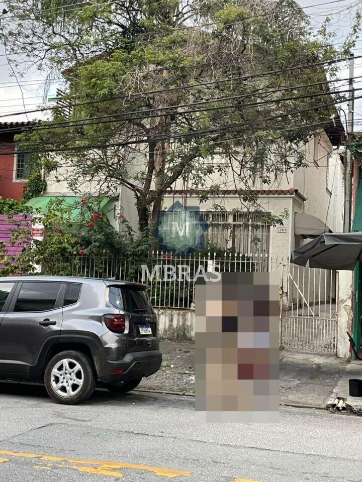 IMÓVEL RESIDENCIAL NA RUA MARIA CAROLINA AO LADO DO TABERNA 474