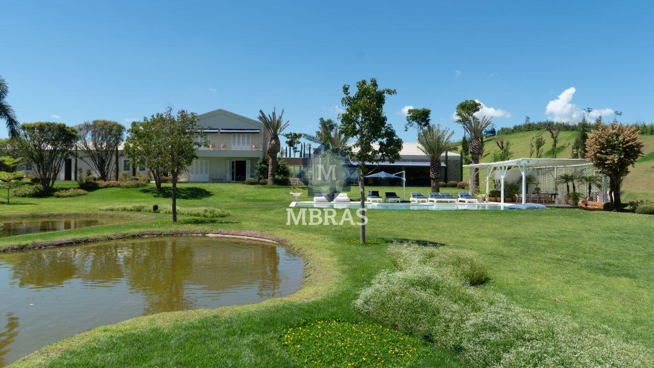 Casa estilo Provençal com lazer completo