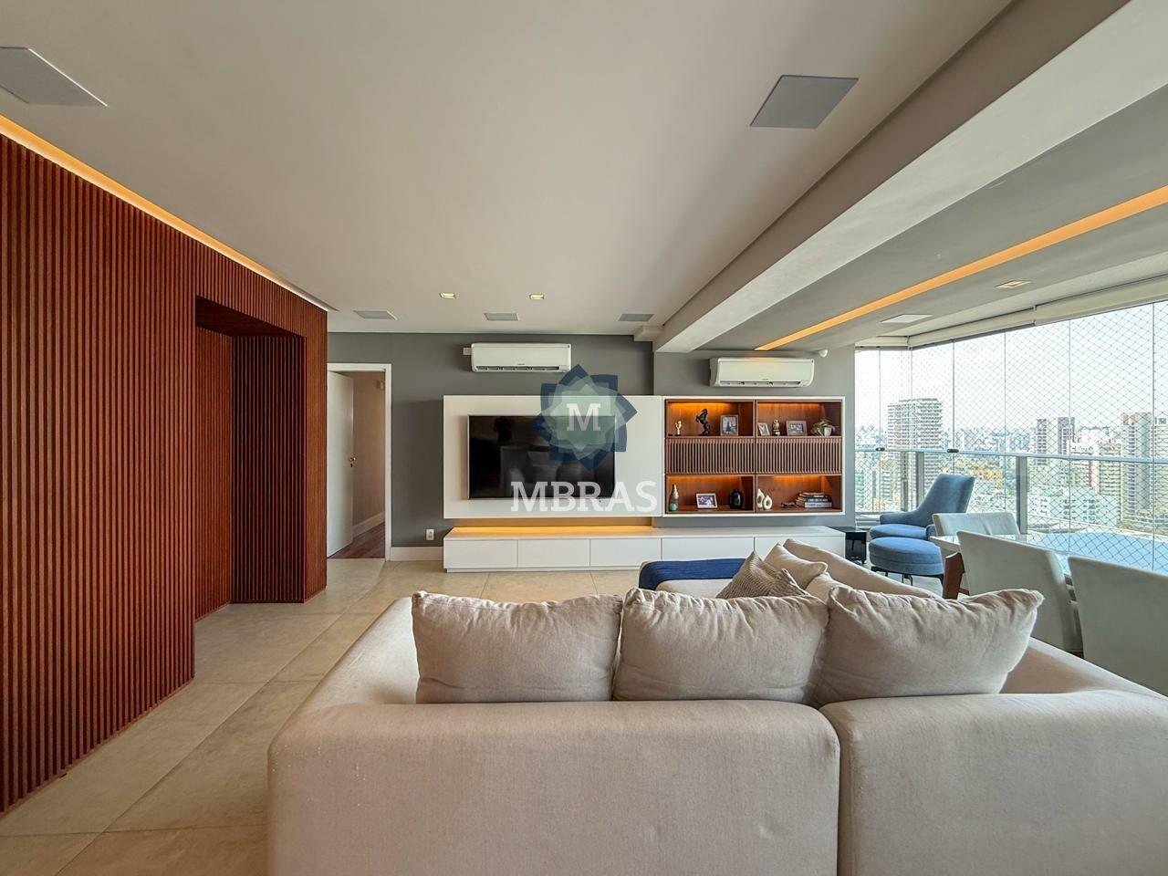 Apartamento andar alto à venda no Brooklin  2 suítes, 128 m², mobiliado e decorado!