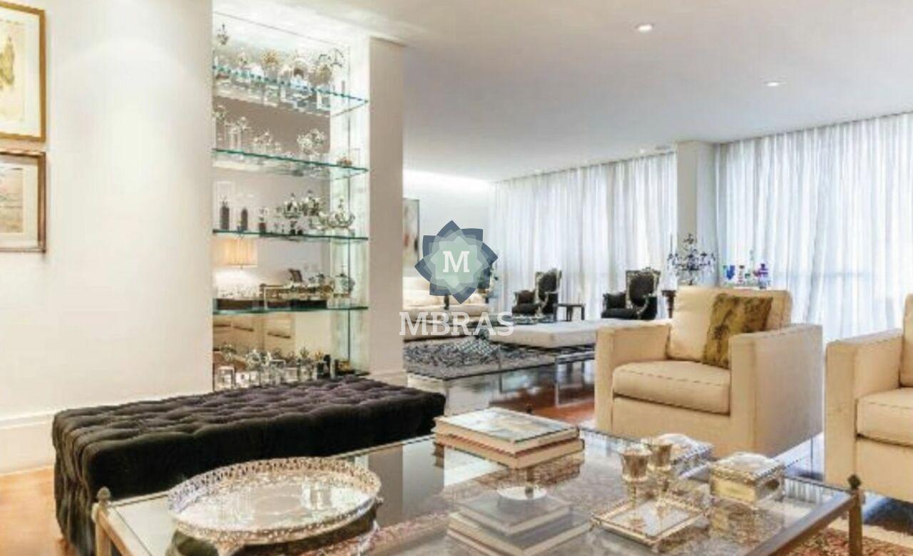 Apartamento no coração dos Jardins