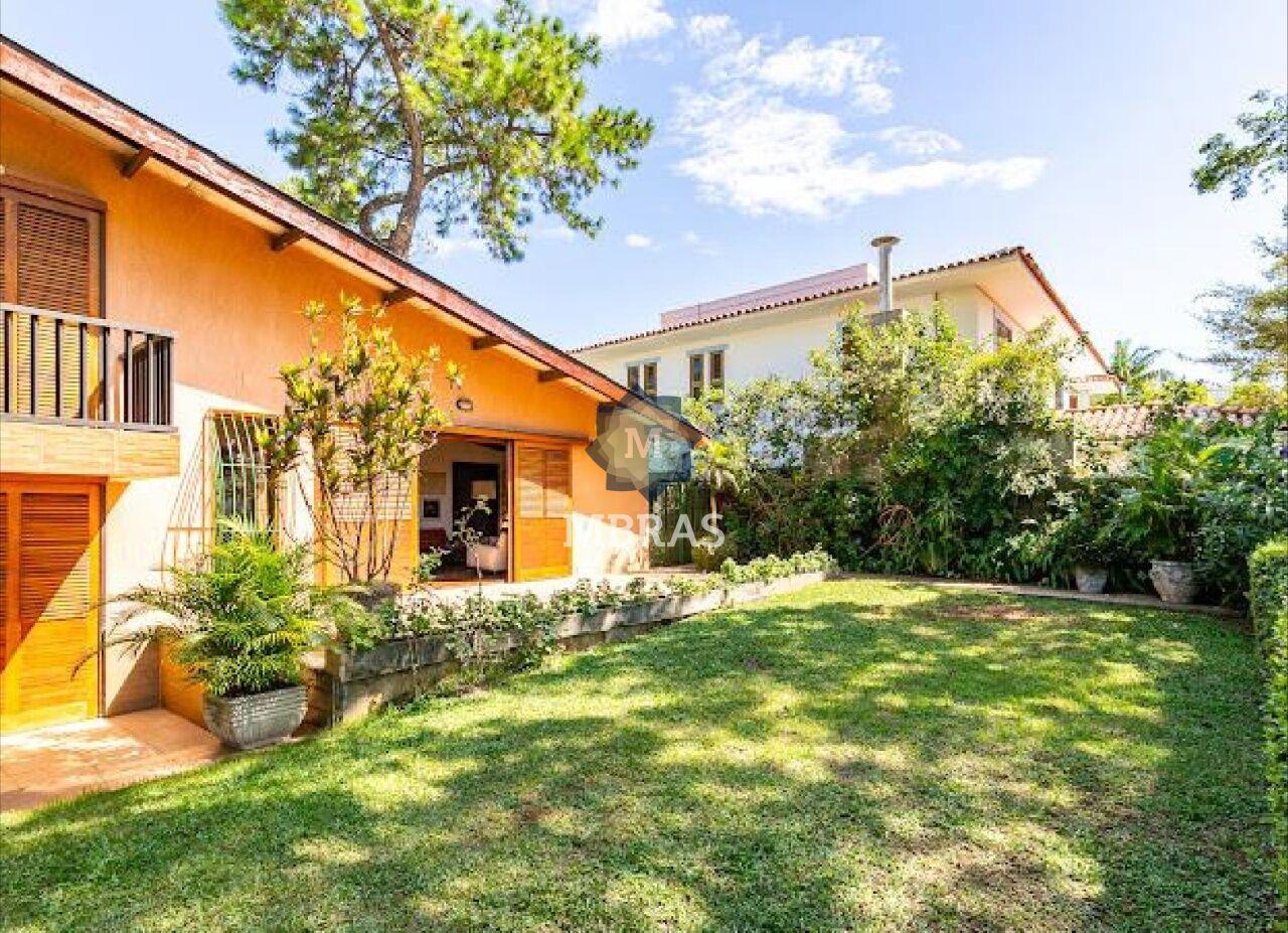 Casa com vista para o Joquei Club