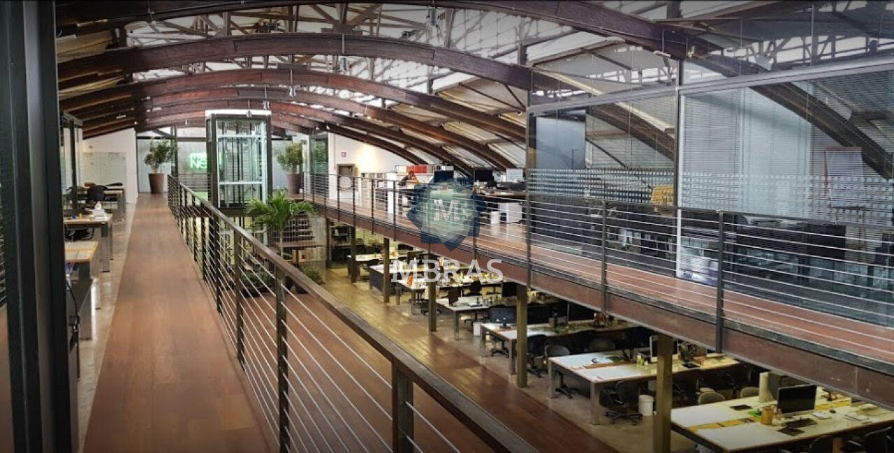Excelente galpão comercial na Vila Leopoldina