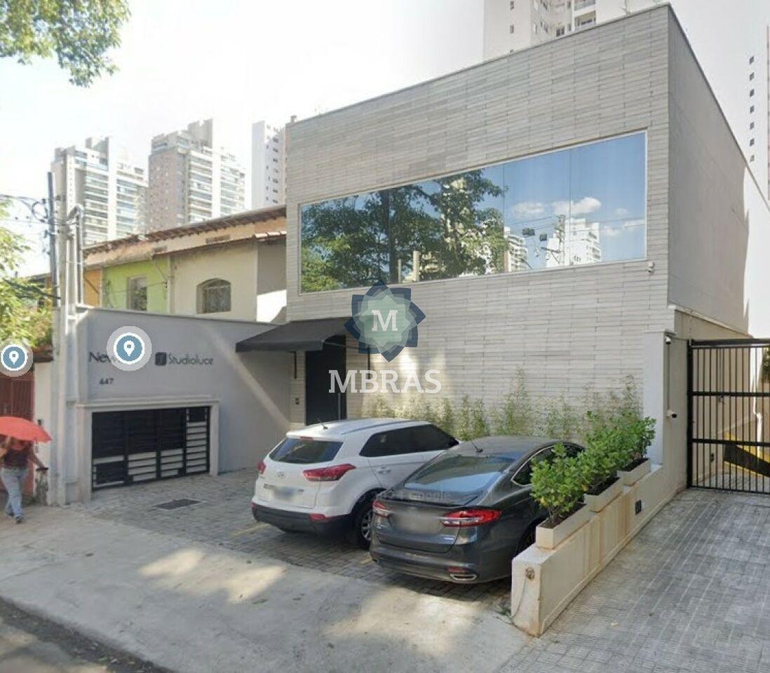 Casa Comercial no Brooklin | Oportunidade para Escritórios e Consultórios