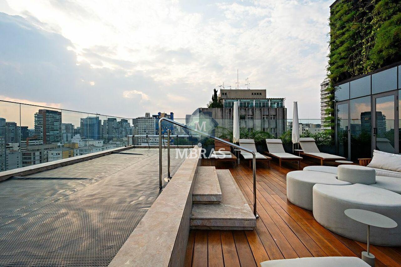 Duplex assinado por Nildo José com vista panorâmica e arquitetura escultural