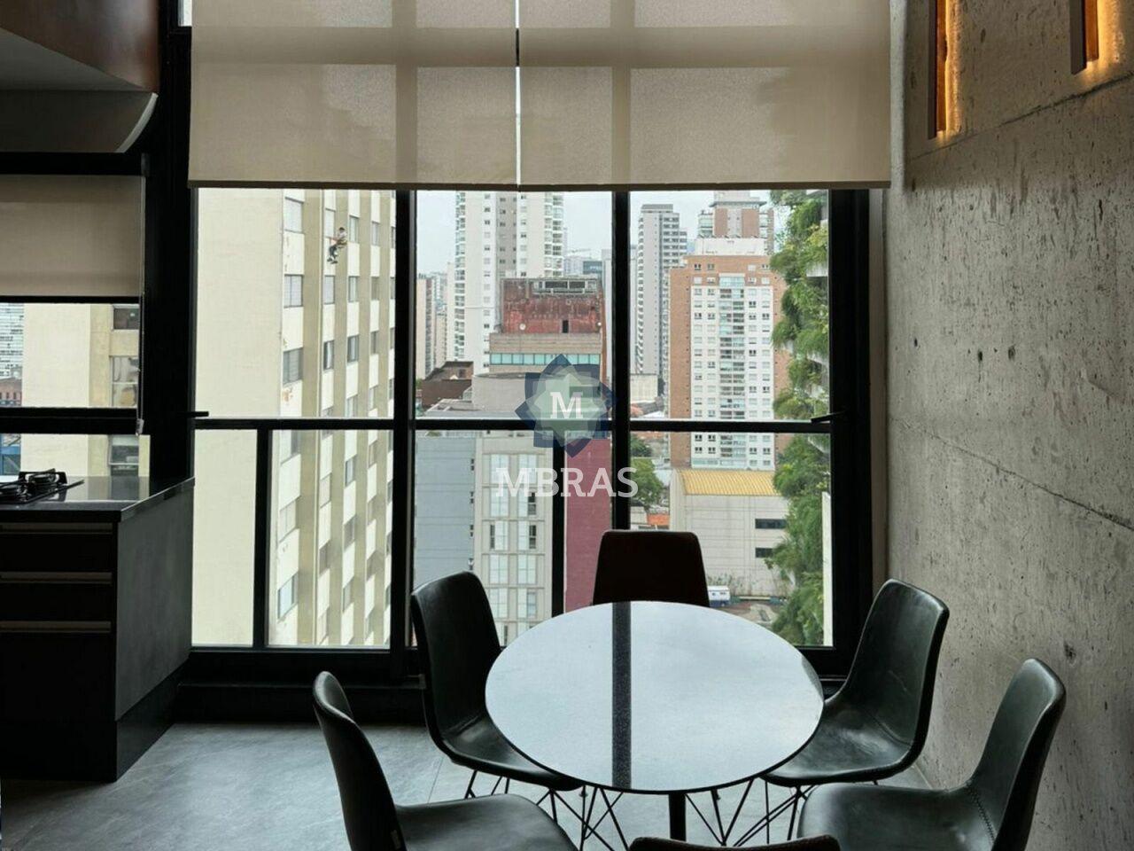 Duplex Mobiliado e Sofisticado na Vila Olímpia com Vista Incrível