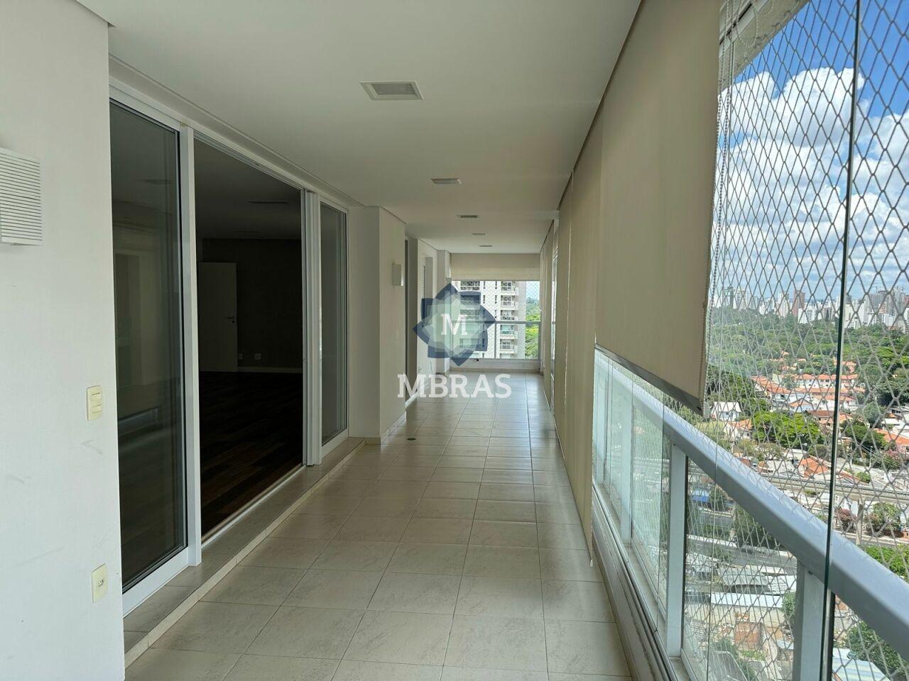Lindo Apartamento no Campo Belo