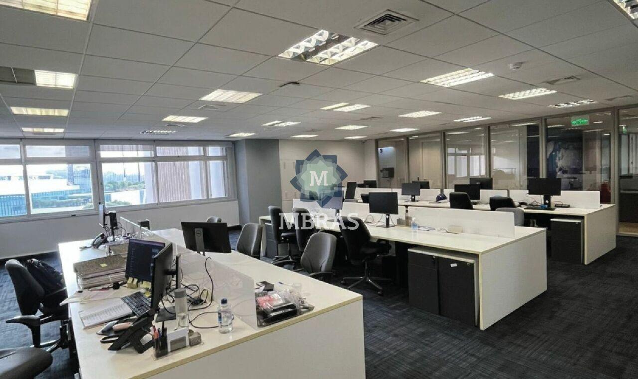 Conjunto comercial em edifício cobiçado no Itaim Bibi
