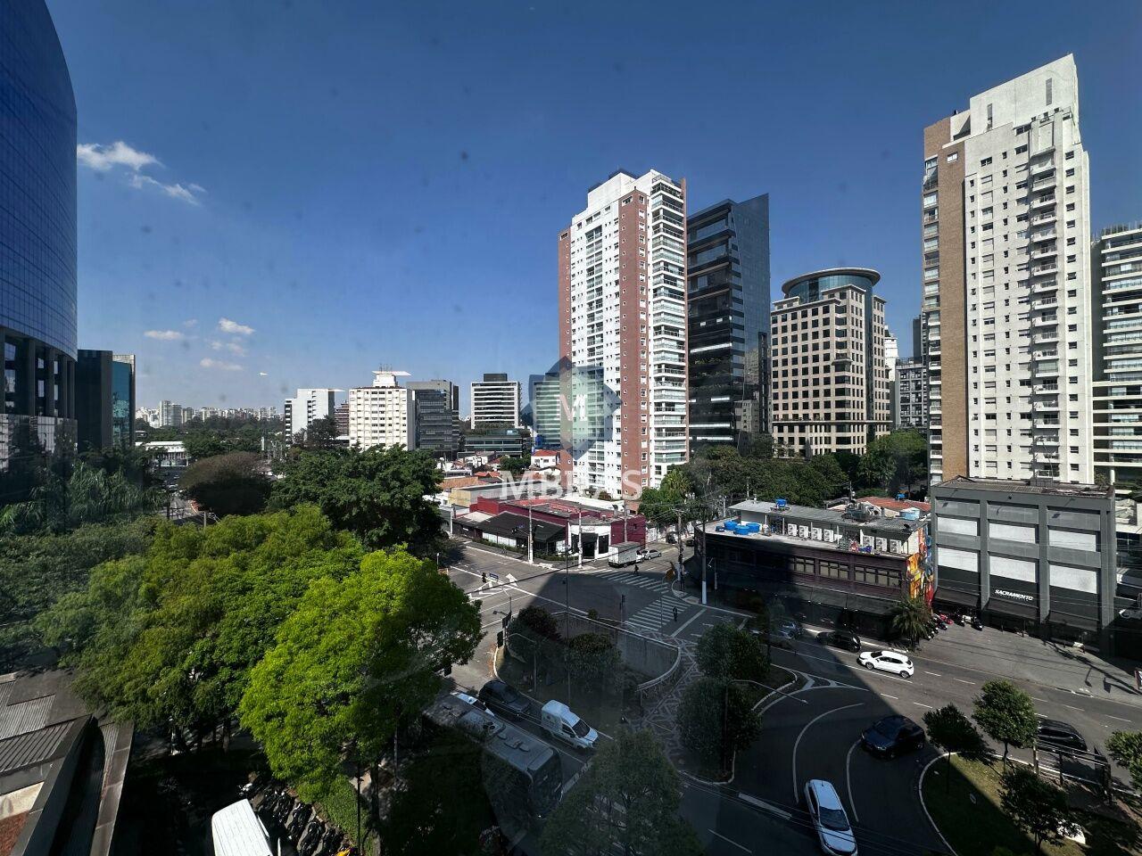 Sala Comercial no edifício 360º JK , localização Privilegiada
