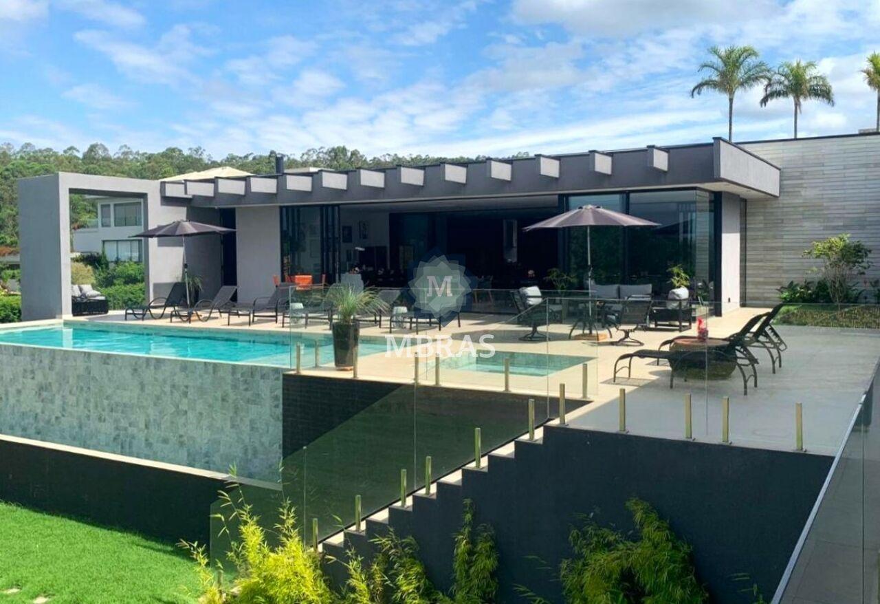 Casa no Condomínio Terras de São José II