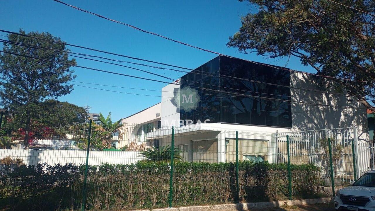 Casa Comercial em Localização Estratégica, próxima ao Parque Ibirapuera