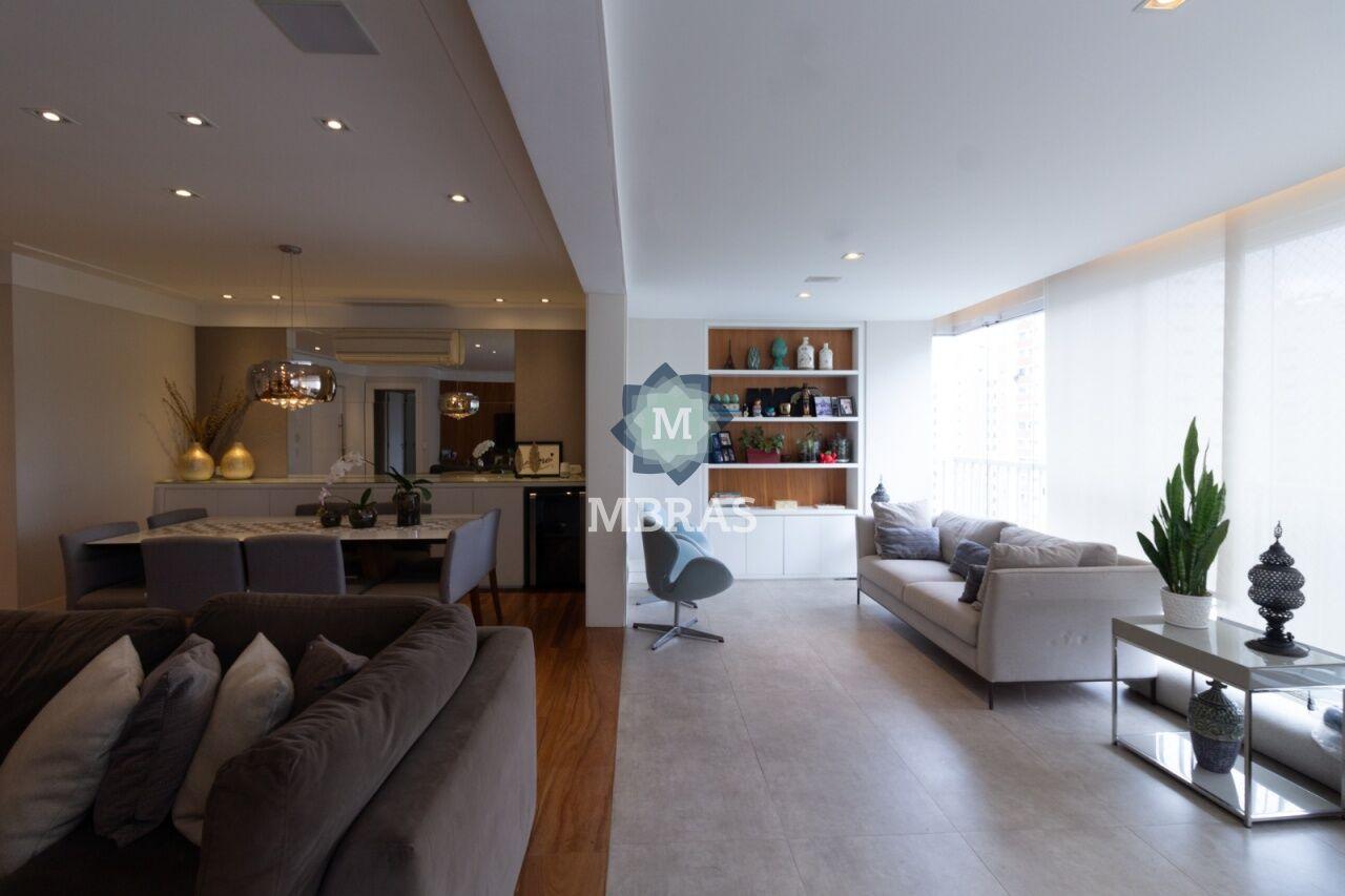 Apartamento em Moema Pássaros Sofisticação, Conforto e Localização Privilegiada