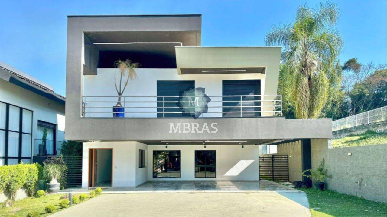 Casa Moderna de Alto Padrão na Granja Viana  4 Suítes, Piscina e Integração total