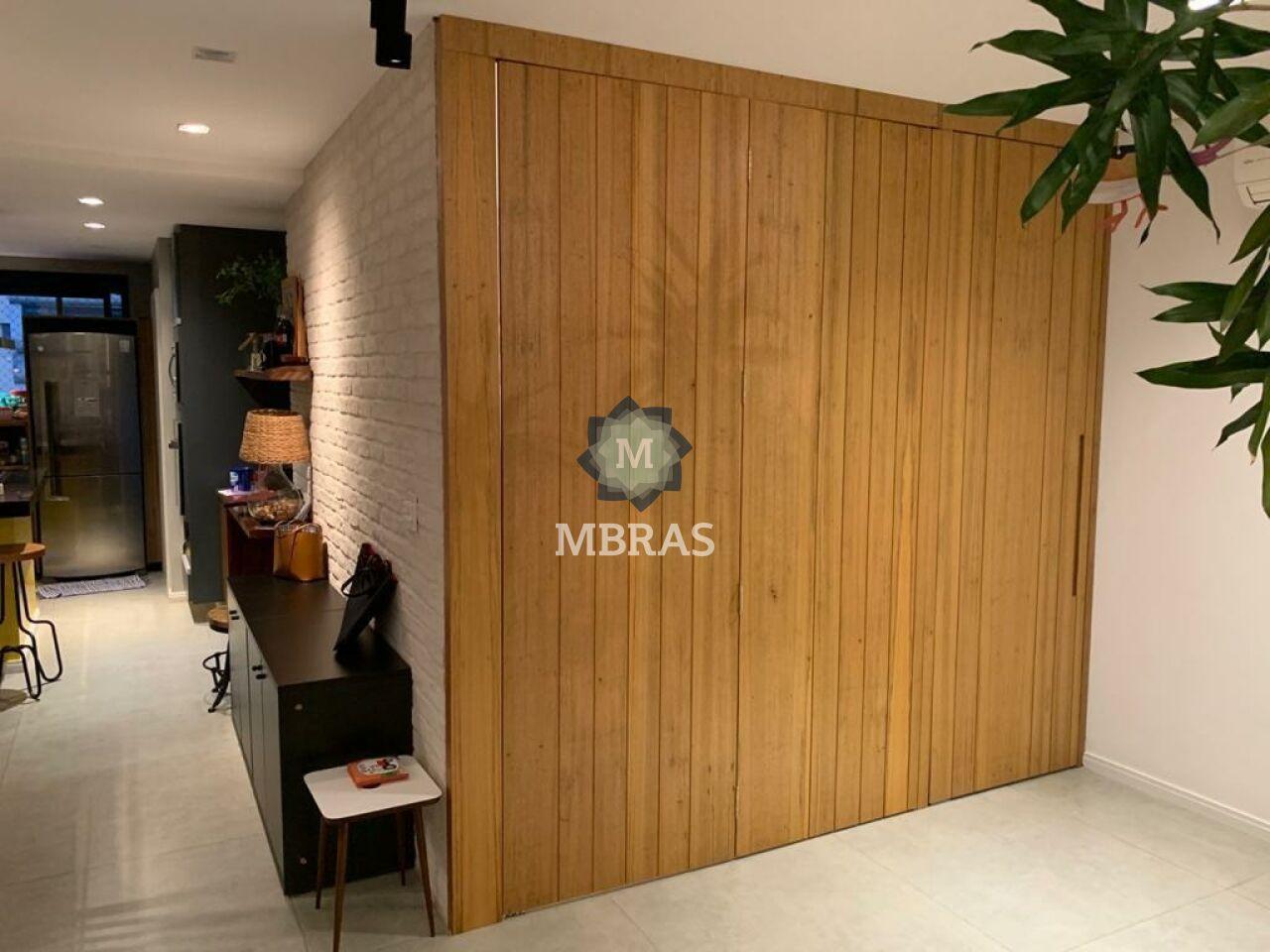 Residência Exclusiva no Riverside Brownstone ? Elegância Contemporânea em Endereço Privilegiado