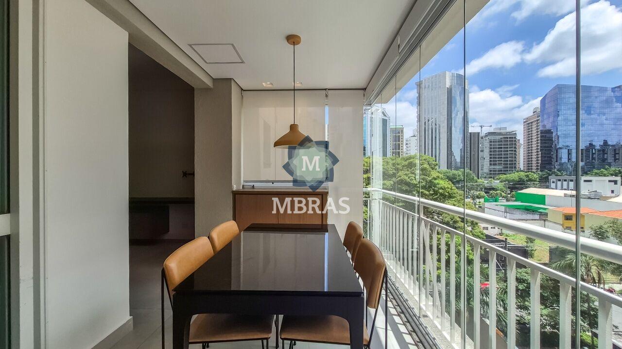 Apartamento Novo e Mobiliado em Rua Valorizada do Itaim