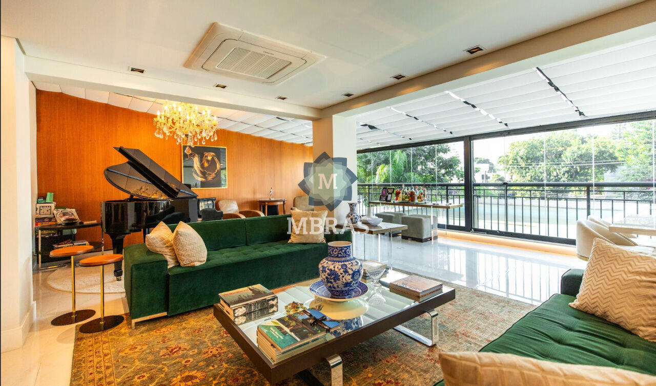 Amplitude e Exclusividade - Apartamento Garden em Moema Pássaros