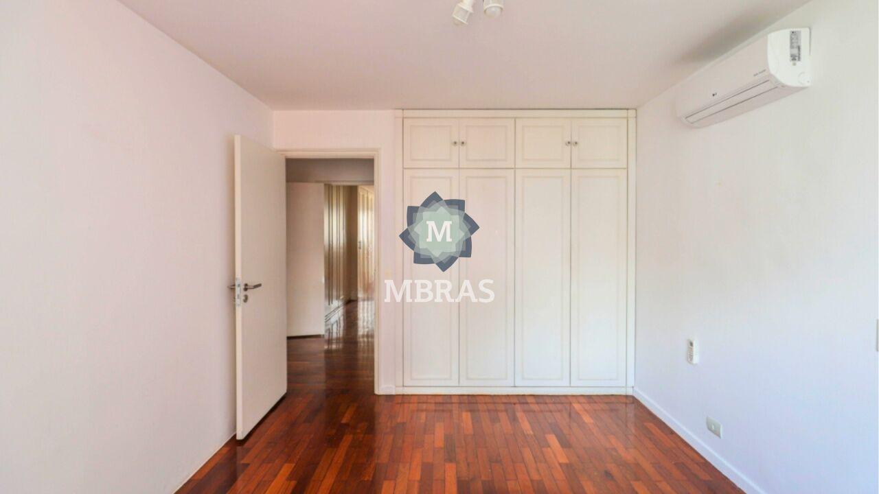 Apartamento Amplo, Iluminado e em Localização Privilegiada no Itaim