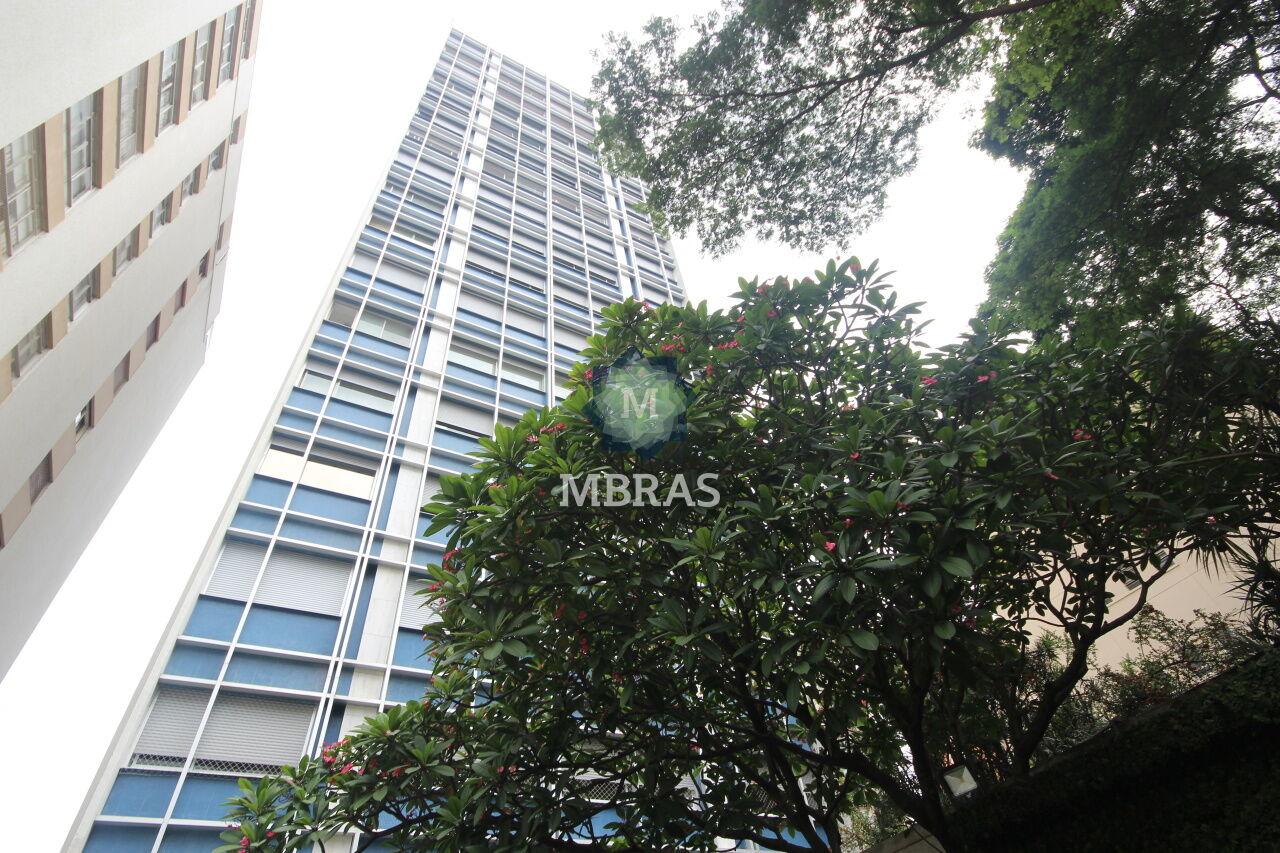 Exclusividade, Amplitude e Arquitetura em Apartamento de Alto Padrão.