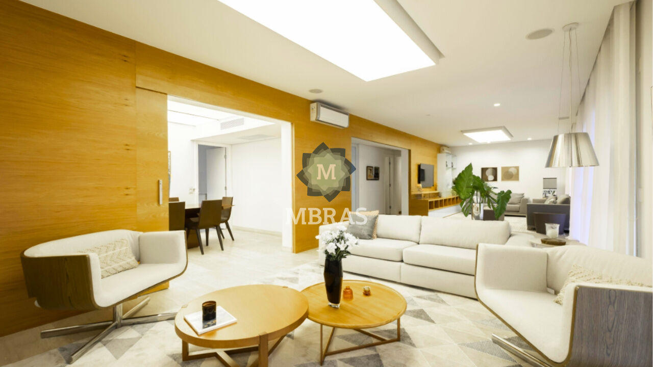 Oportunidade - Apartamento Mobiliado em Localização Nobre do Itaim