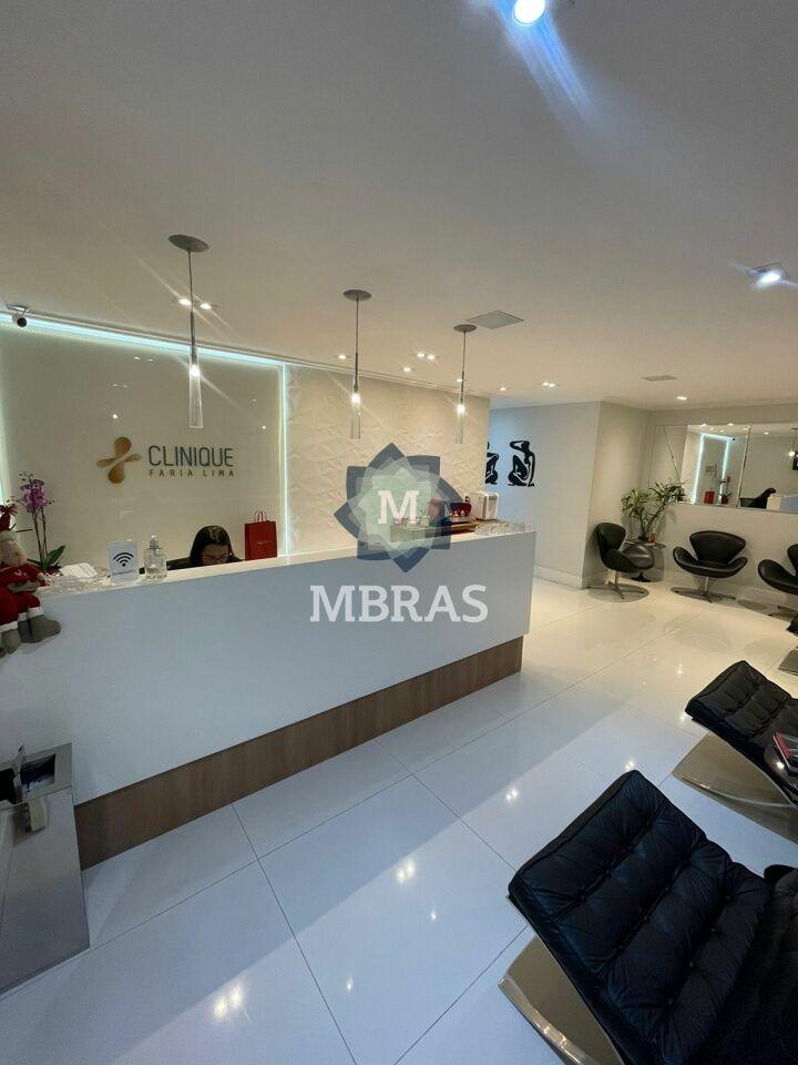 Conjunto Comercial para Consultório Médico mobiliado | Av. Brigadeiro Faria Lima | 120m²