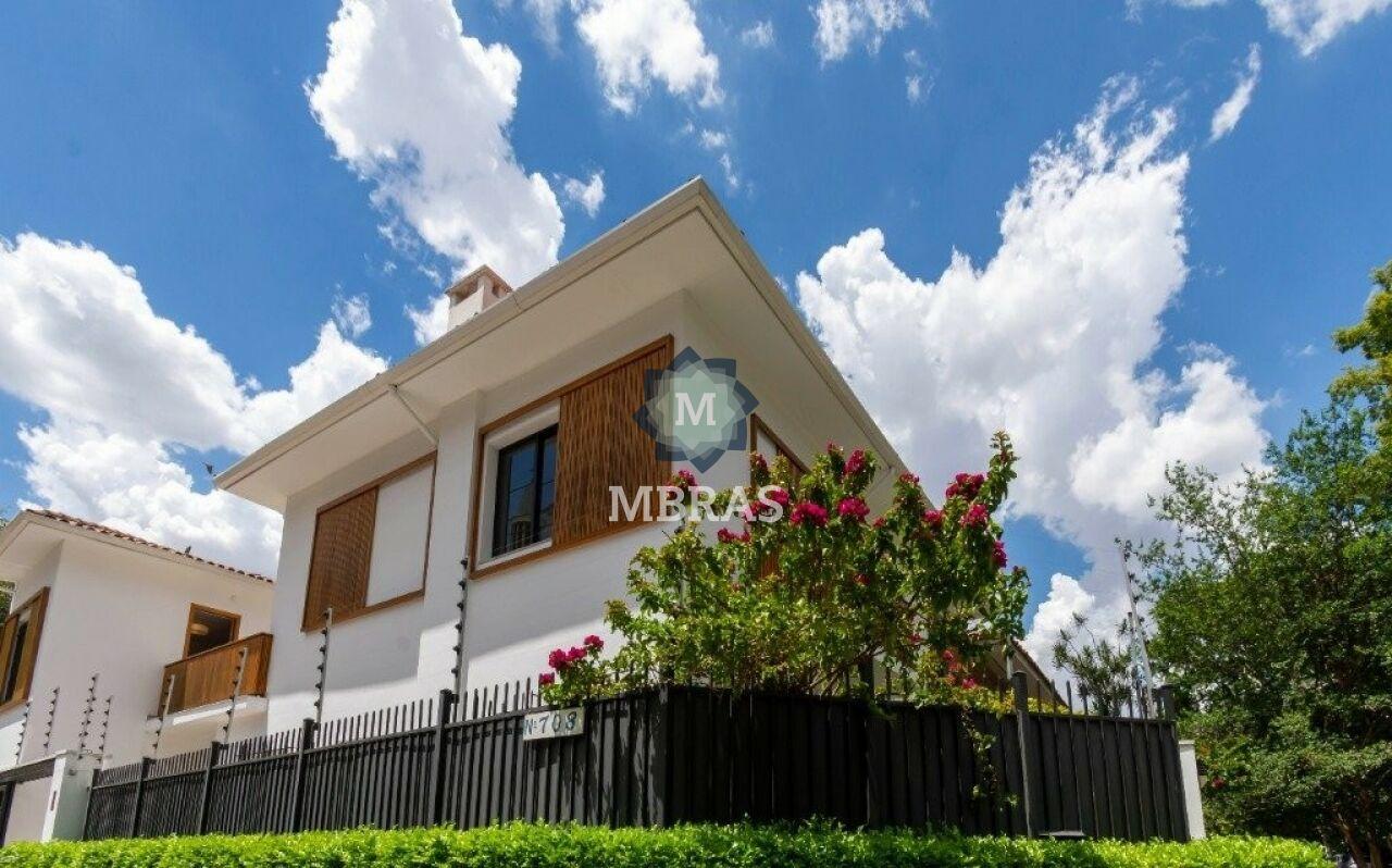 Amplitude, Luz Natural e Privacidade no Jardim Paulista
