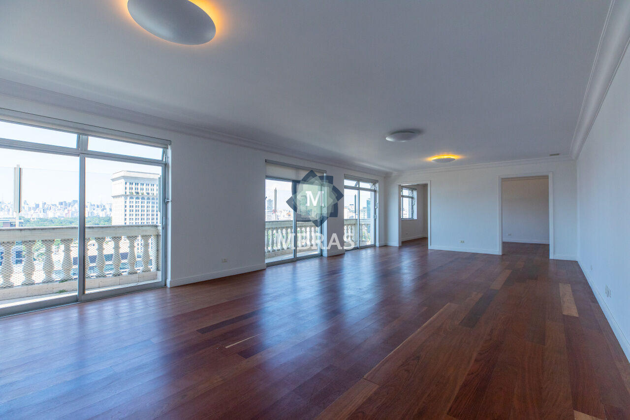 Excelente Apartamento em condomínio Ícone do Jardim Europa