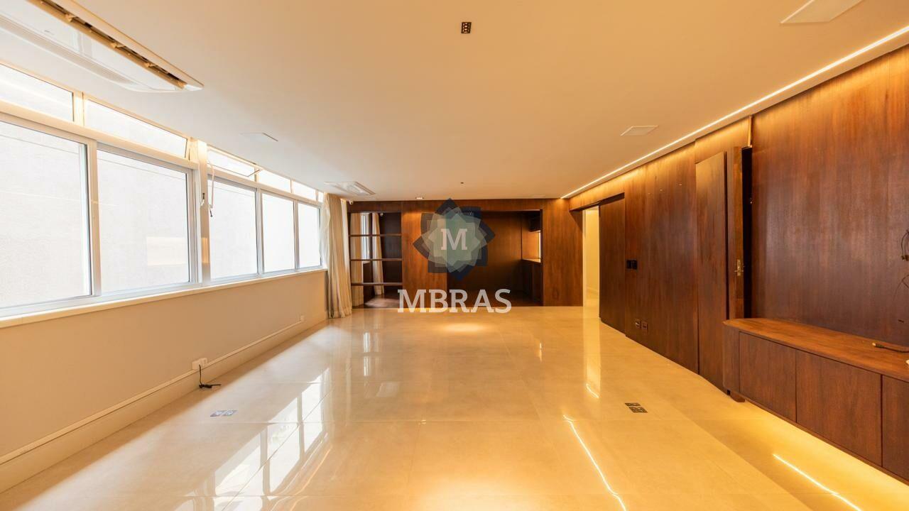 Apartamento reformado 160 m²| Jardins | vaga com carregador elétrico