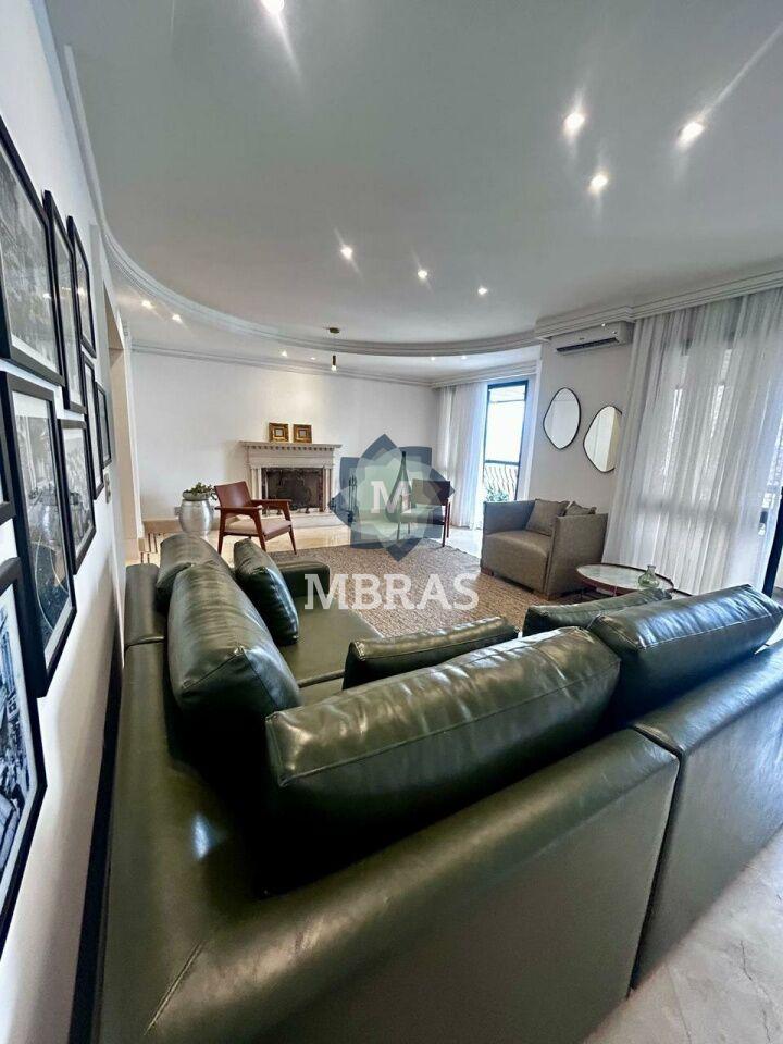 Apartamento mobiliado a 2 quadras da Avenida Paulista | 160 m² | 4 suítes | 3 vagas