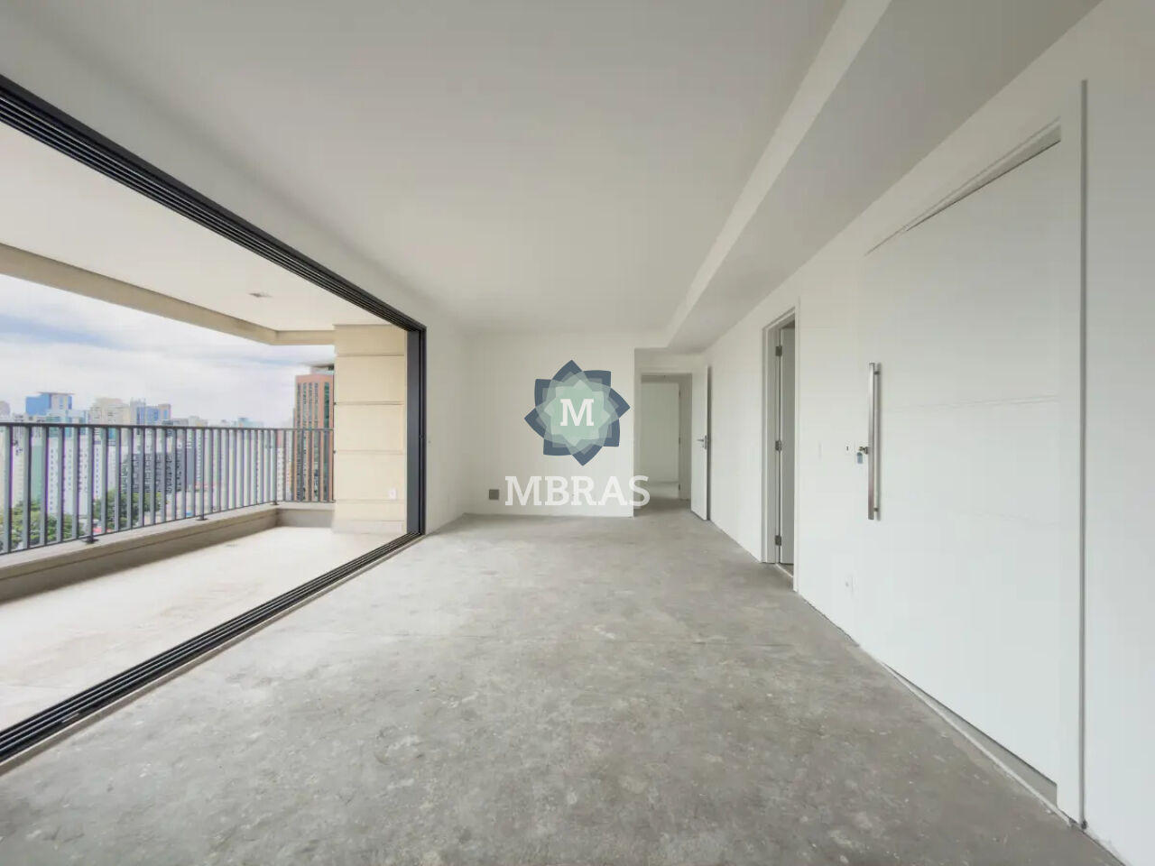 Itaim Bibi | Apartamento no contrapiso: 3 suítes, 2 vagas e torre exclusiva