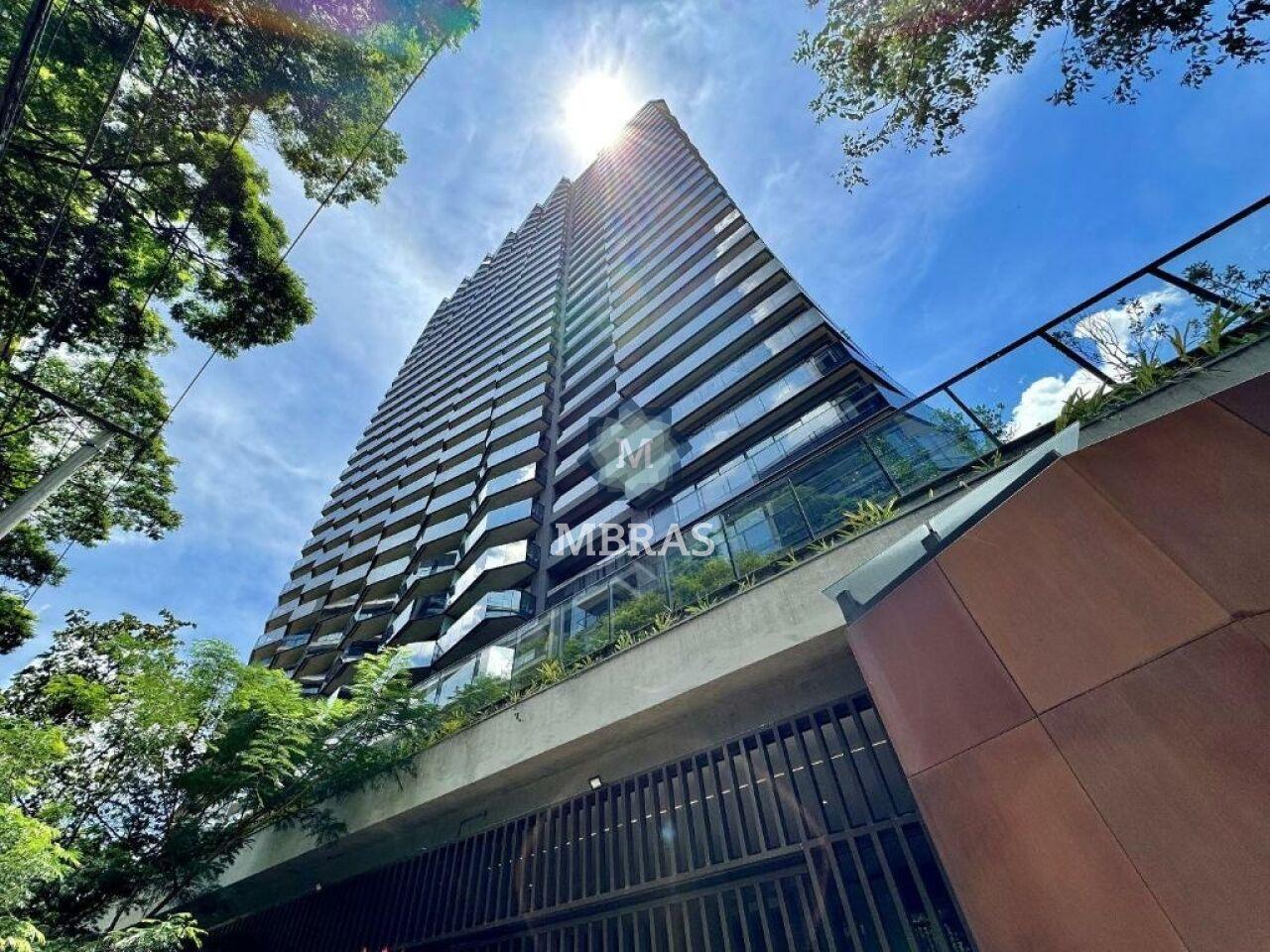 Itaim Bibi | Cobertura compacta e sofisticada com lifestyle urbano e lazer completo