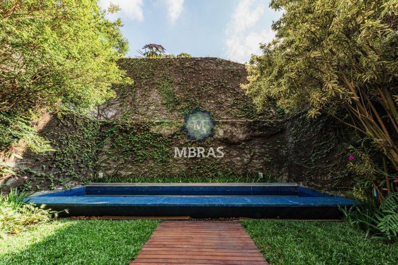 Luxo Absoluto no Miolo do Jardim Paulista - 673m² com Tudo que Há de Melhor